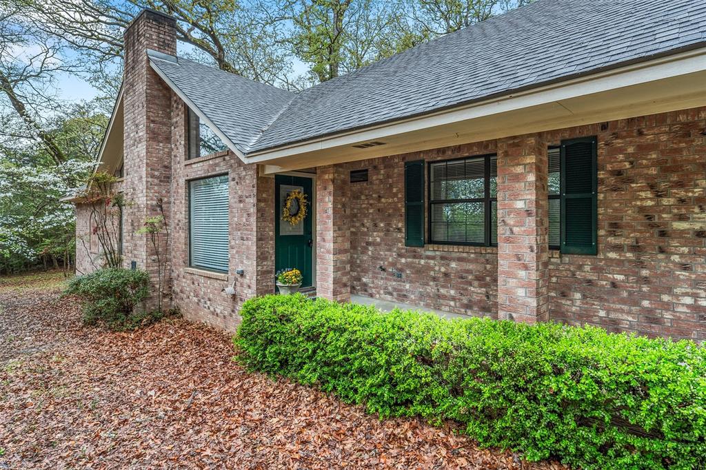 411 Raton Pass Property Photo
