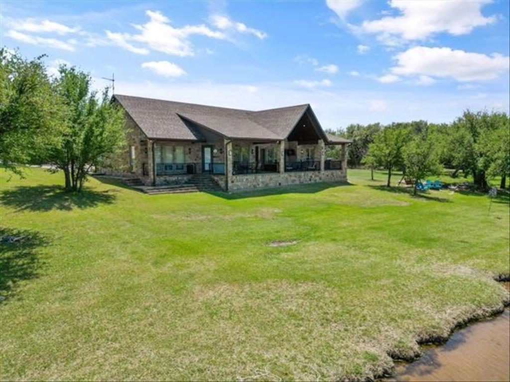 Strawn Real Estate Listings Main Image