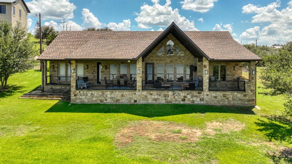 7033 W Hells Gate Drive Property Photo 1