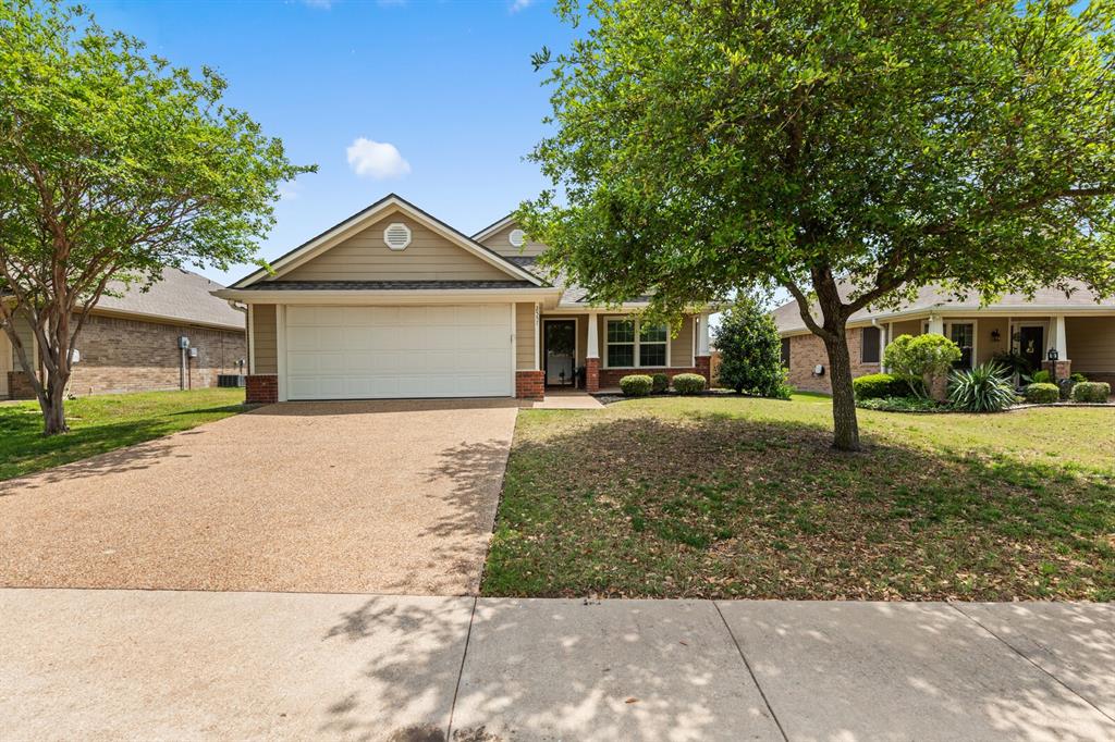 2557 Paddock Lane Property Photo