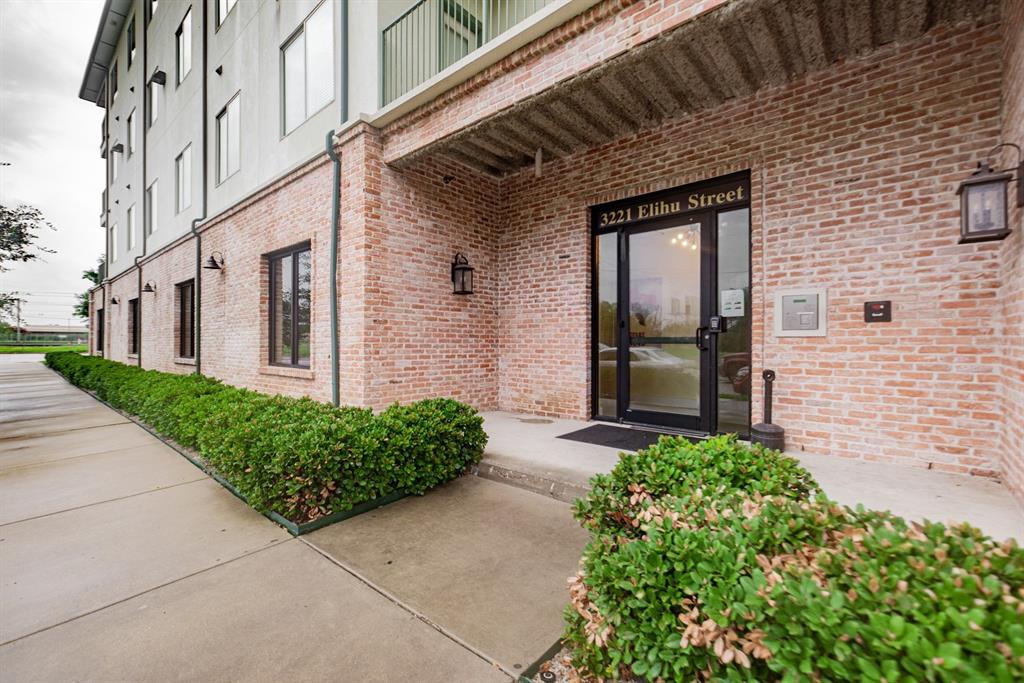 3221 Elihu Street Property Photo