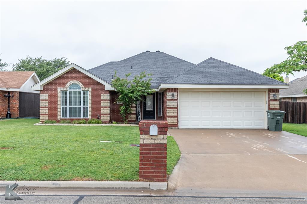 4910 Coyote Run Property Photo