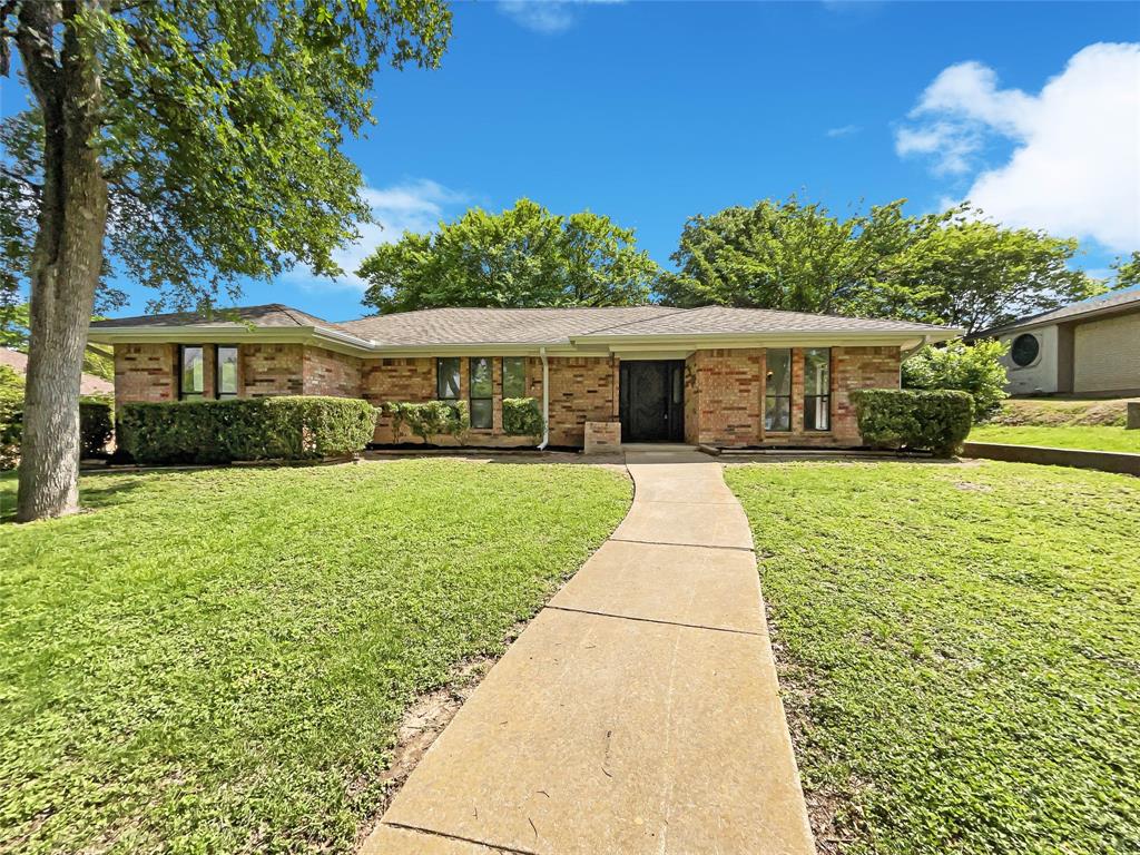 1305 Egyptian Way Property Photo