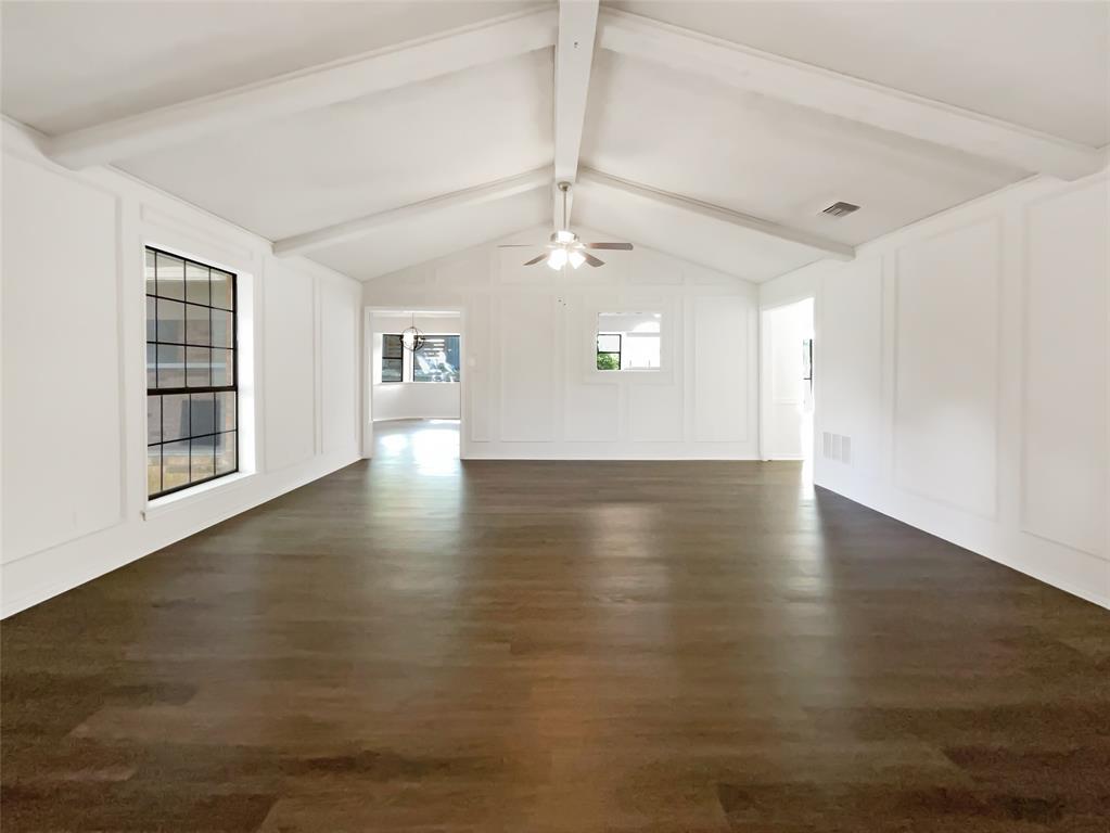 1305 Egyptian Way Property Photo 12