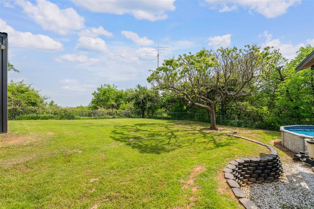 125 Erin Drive Property Photo 8