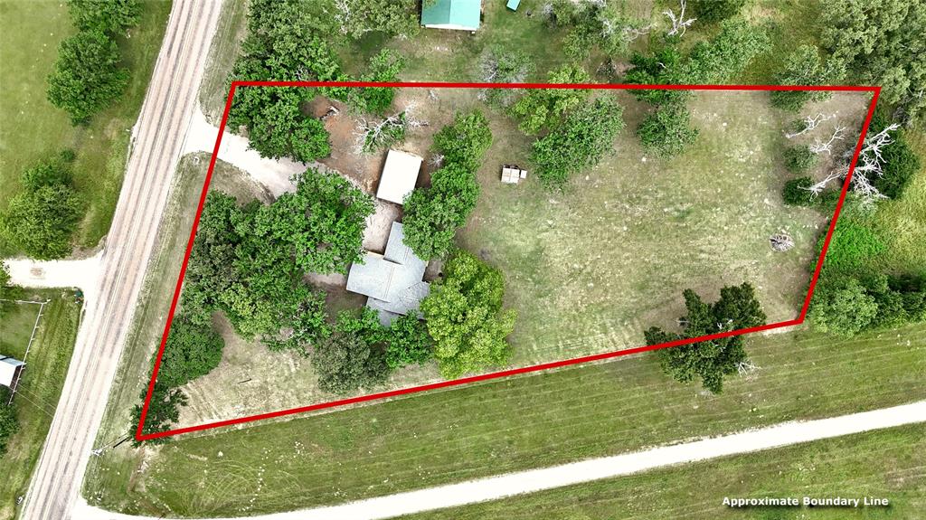 10139 Fm 3441 Property Photo