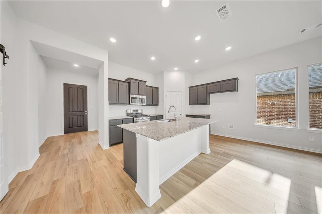 3515 Columbus Street Property Photo 8