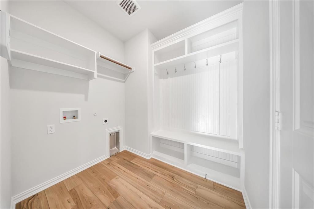 3515 Columbus Street Property Photo 13