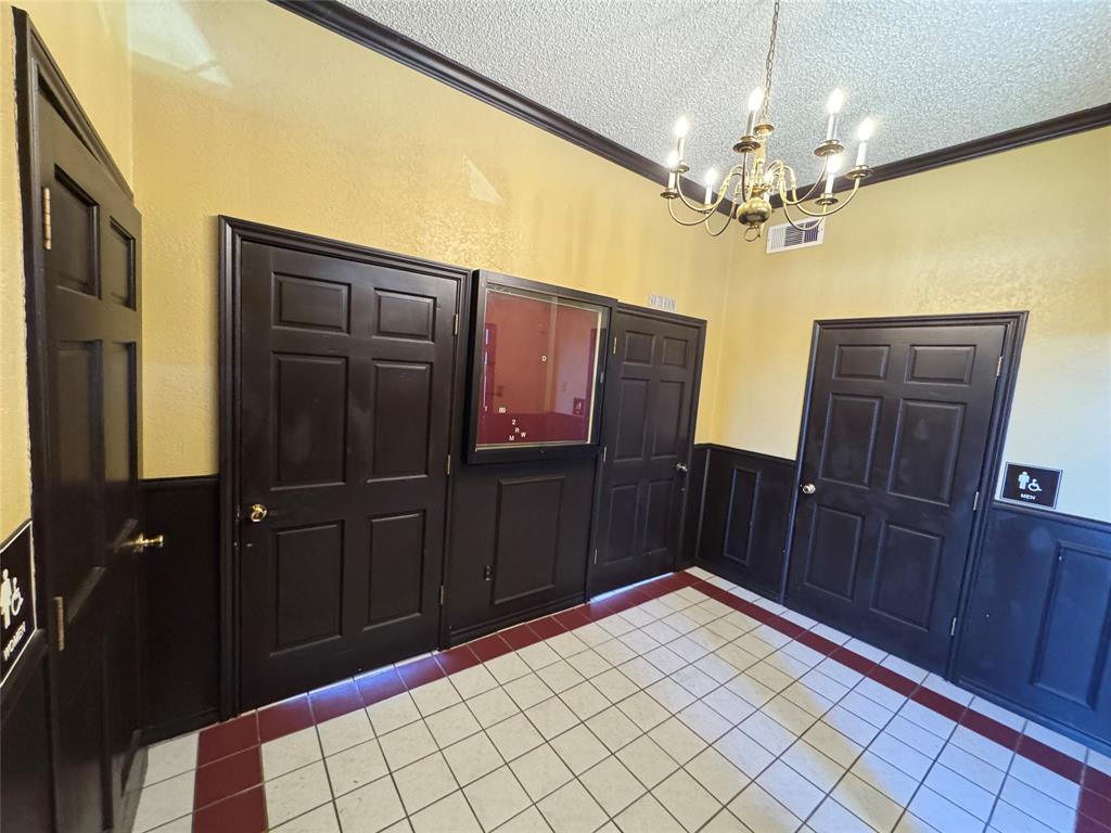 1521 E Shannon Road Heritage Hall Property Photo 4