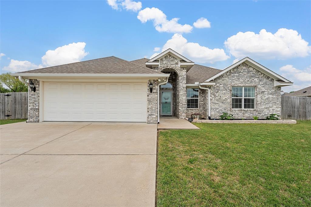 204 E Jade Drive Property Photo