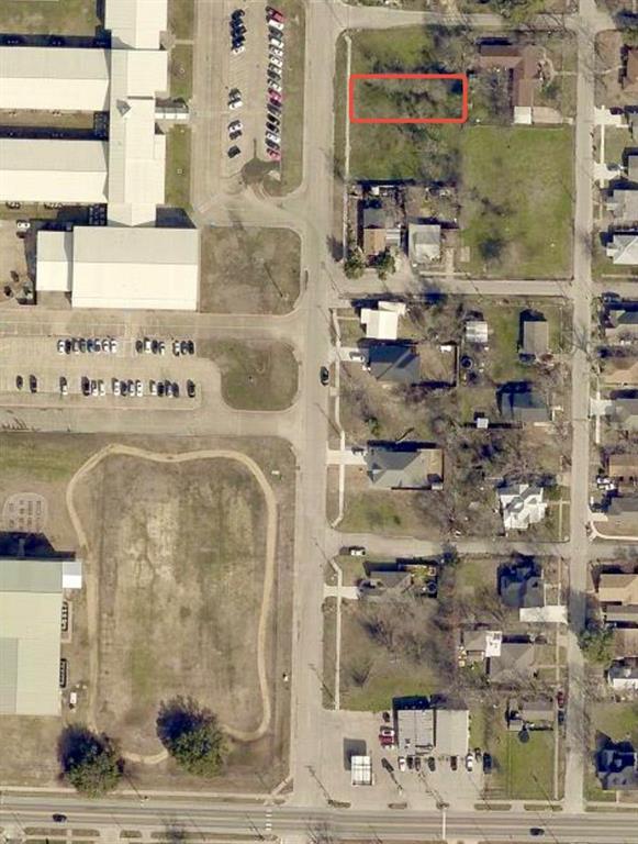 2105 College Street Property Photo 1
