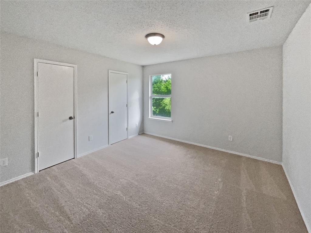 4981 Kingfisher Lane Property Photo 19