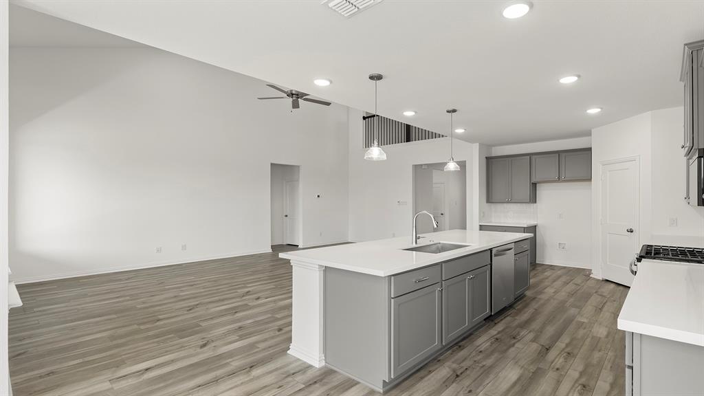 1335 Pierce Lane Property Photo 7