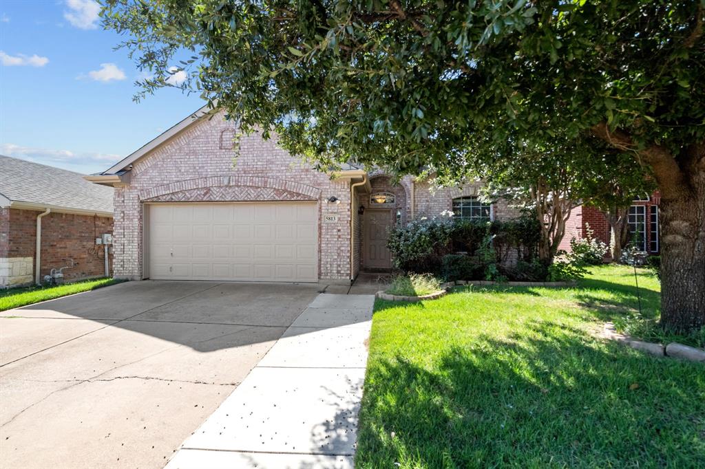 5813 Fathom Drive Property Photo 1