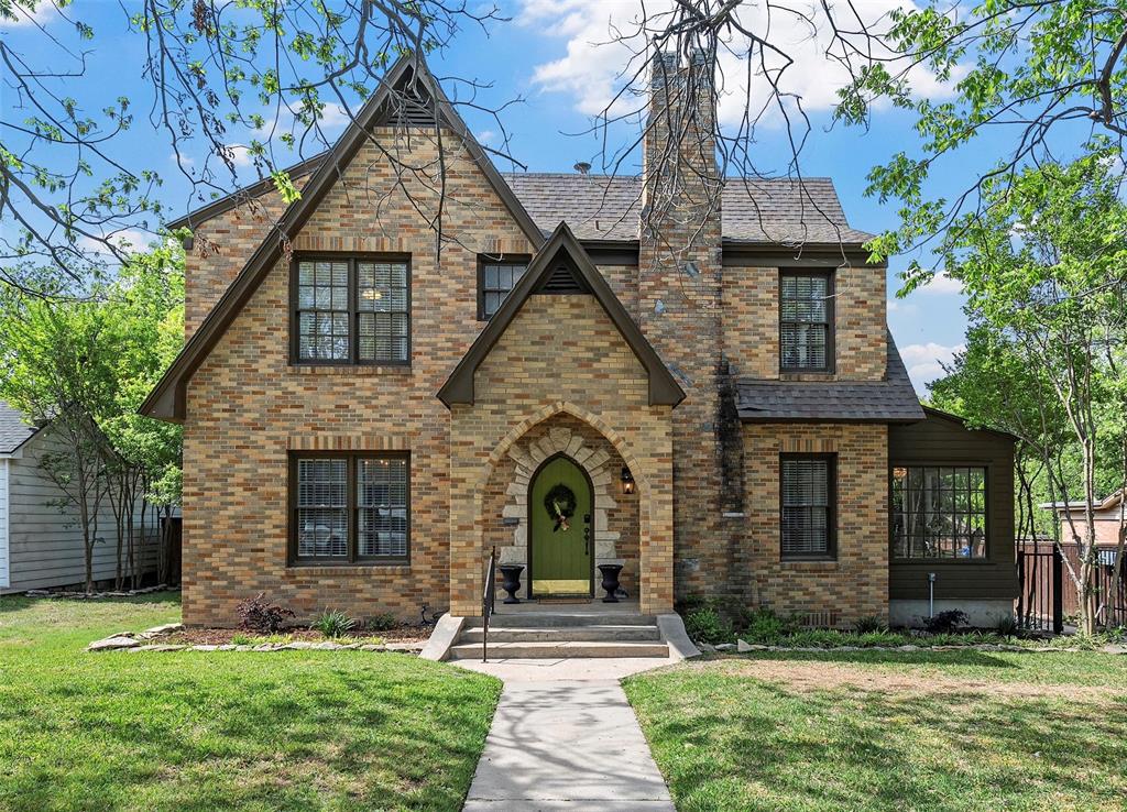 2815 Cumberland Avenue Property Photo