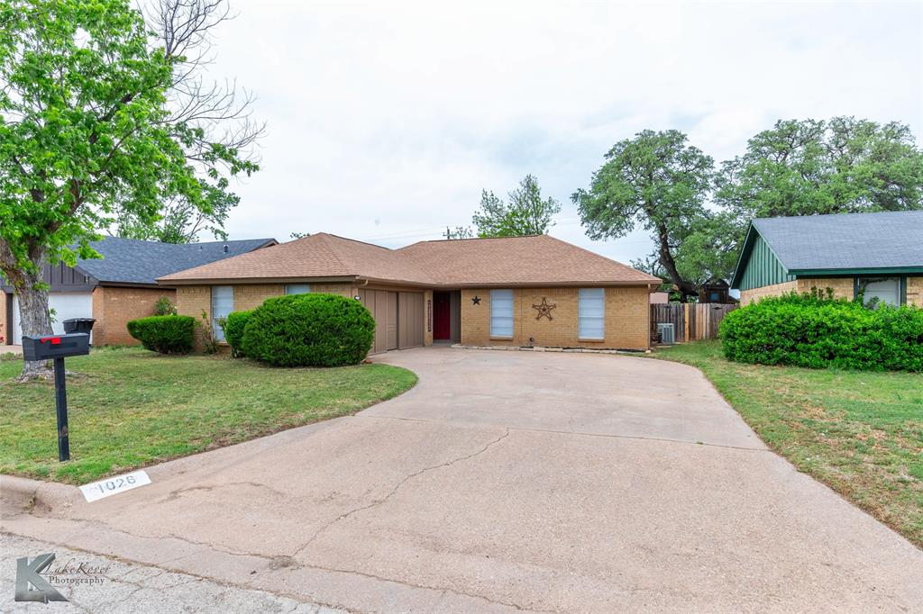 1026 Baylor Street Property Photo