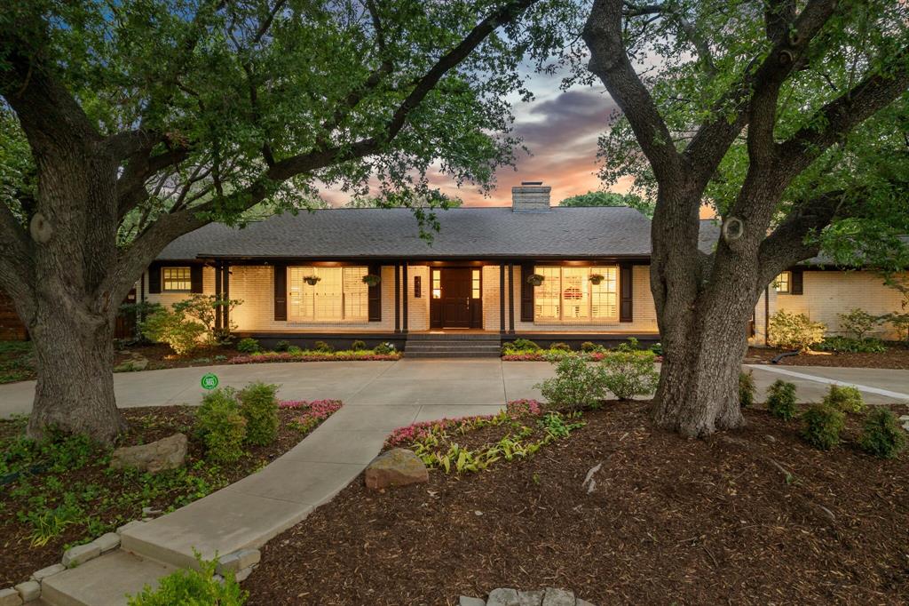 Picture of 14110 Valley Creek Drive