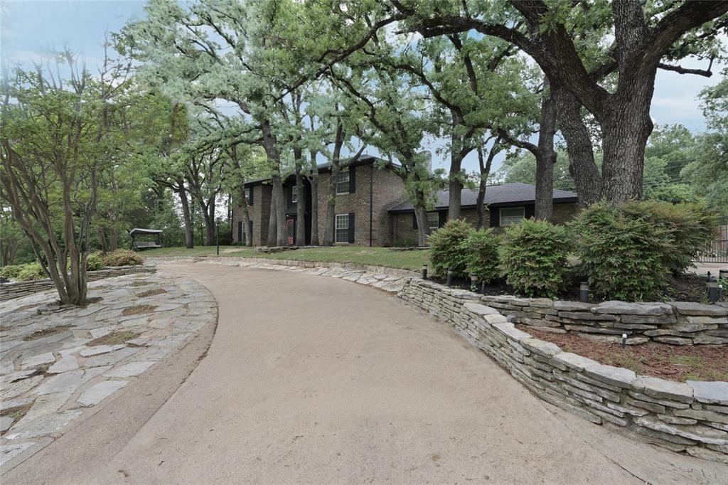 1016 Overhill Drive Property Photo