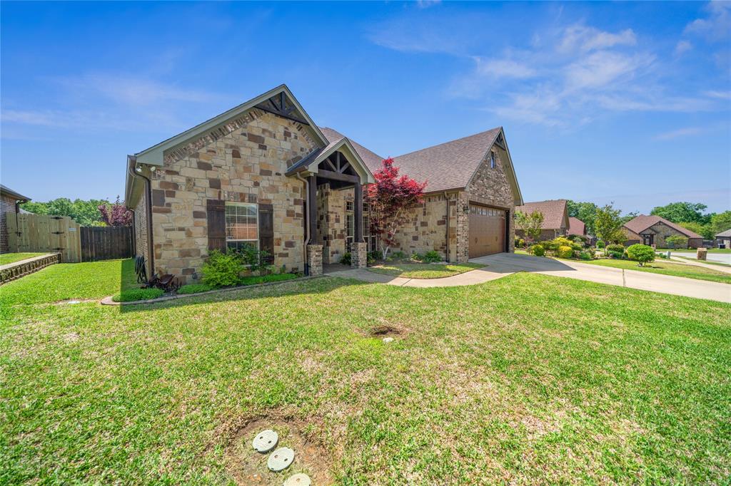 11225 Forestview Drive Property Photo