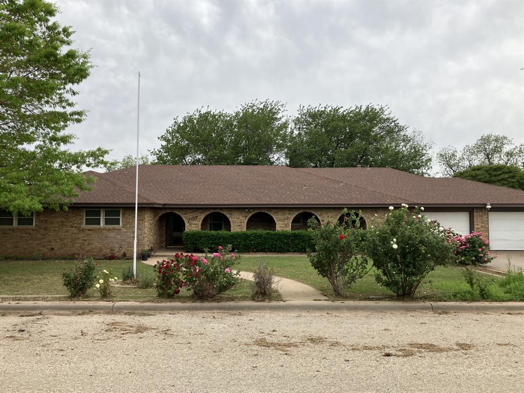 707 N Charles Property Photo