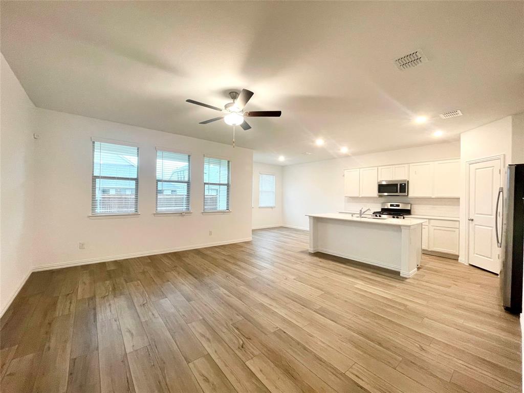1102 Mahogany Lane Property Photo