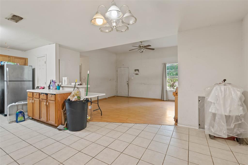 5344 Larimore Lane Property Photo 5