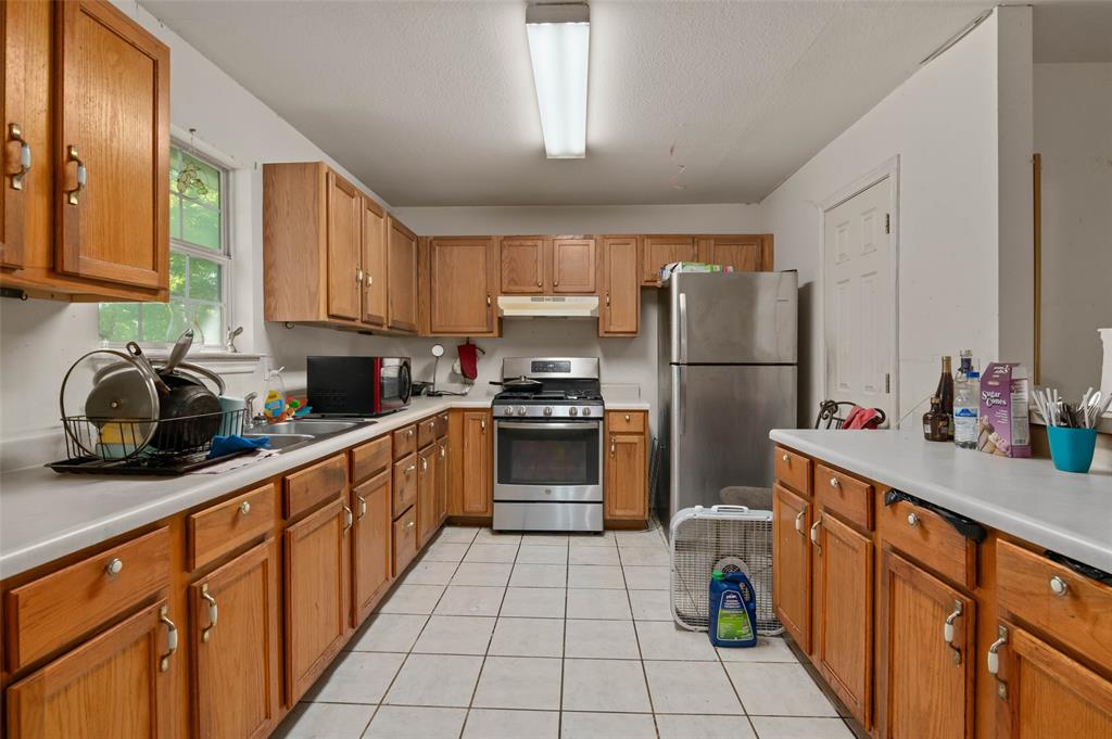 5344 Larimore Lane Property Photo 6