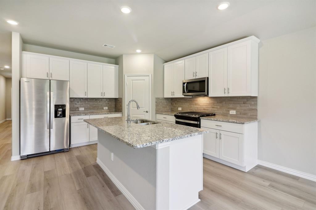 2318 Lone Star Lane Property Photo