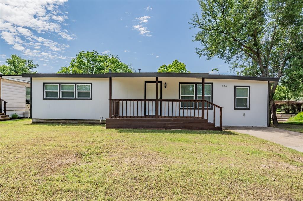 600 Terry Road Property Photo 1