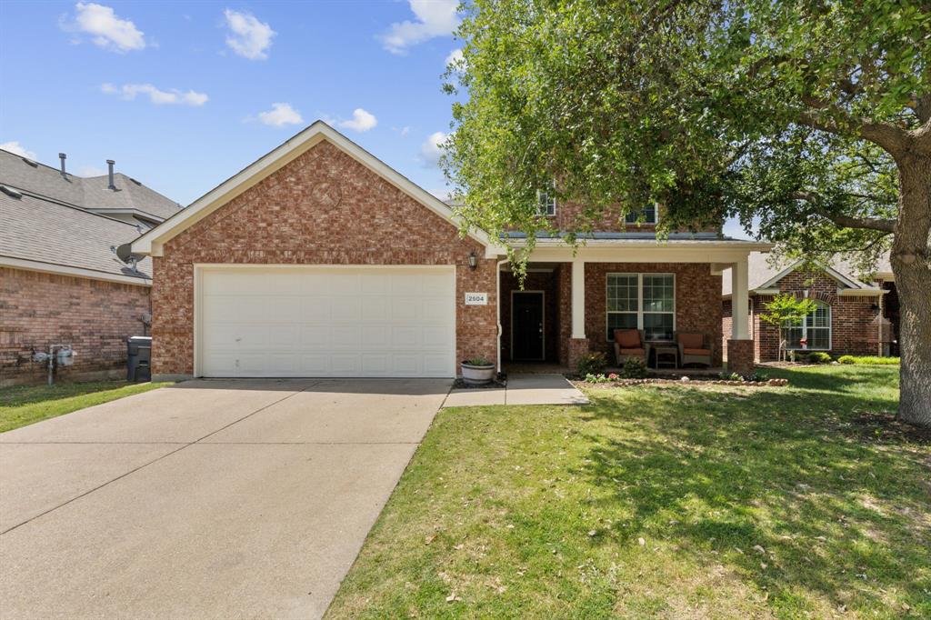 2504 Spring Drive Property Photo 1