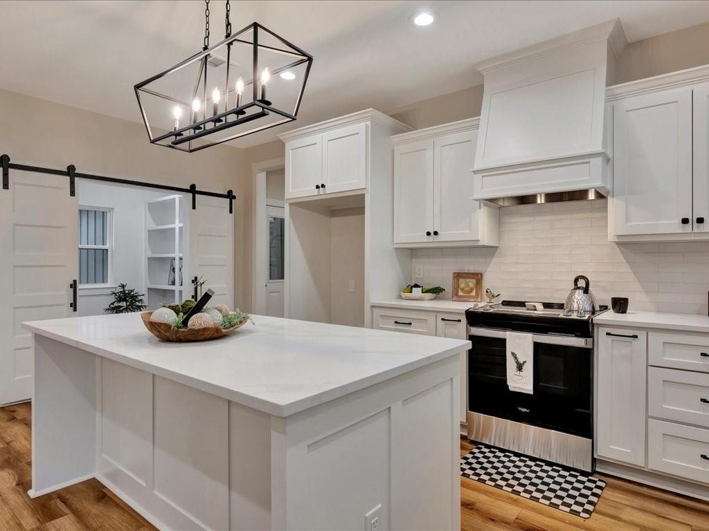 282 Lancewood Drive Property Photo