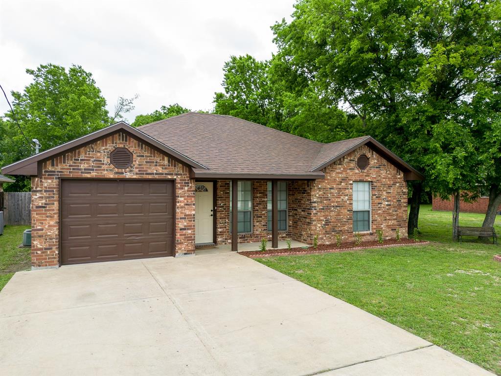 806 Meriott Street Property Photo
