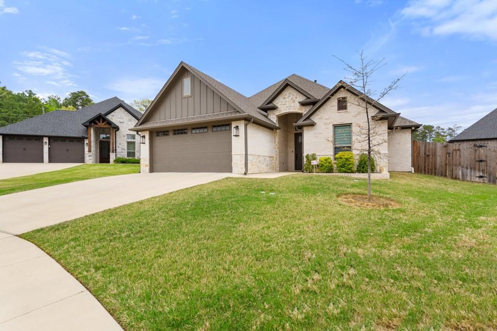 9070 Shallow Cove Property Photo
