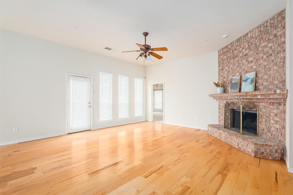 5508 Periwinkle Lane Property Photo 3