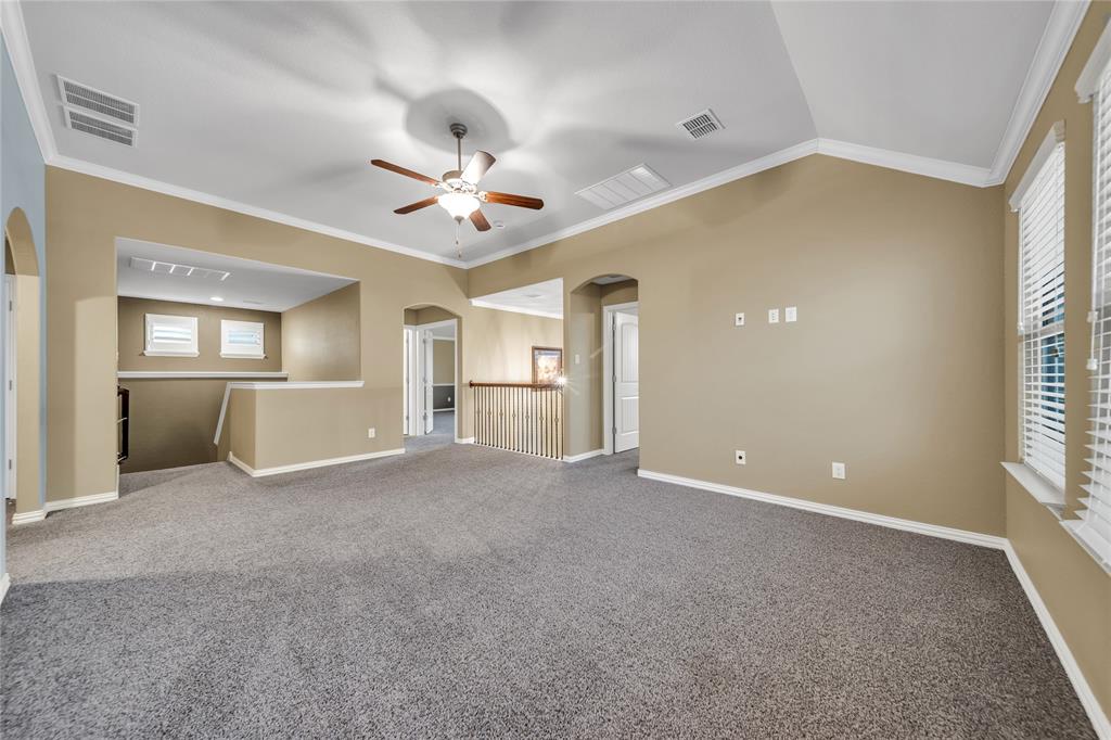 186 Balfour Drive Property Photo 19