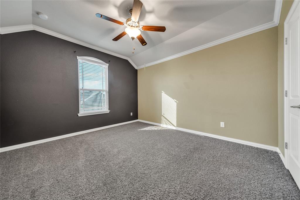 186 Balfour Drive Property Photo 22