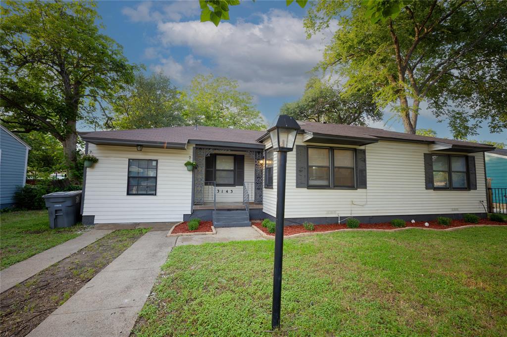 3143 Grayson Drive Property Photo 1