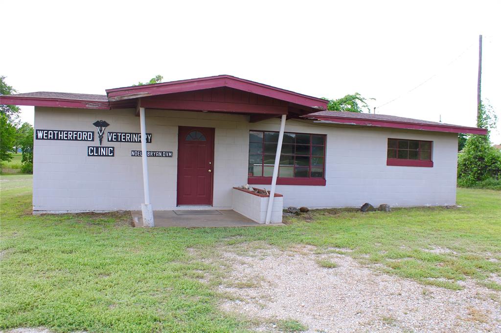 2301 Mineral Wells Highway
