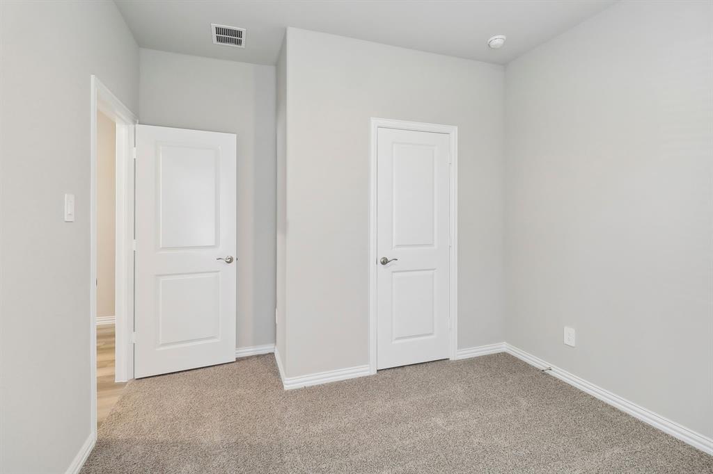 605 Ezra Lane Property Photo 14