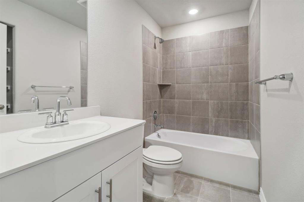 605 Ezra Lane Property Photo 15