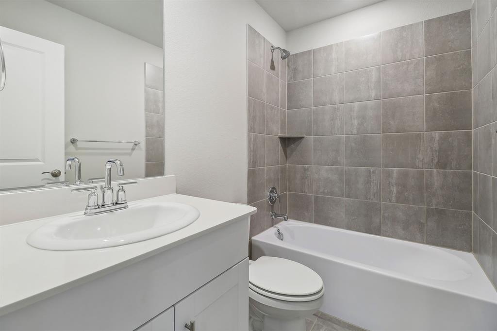 605 Ezra Lane Property Photo 18