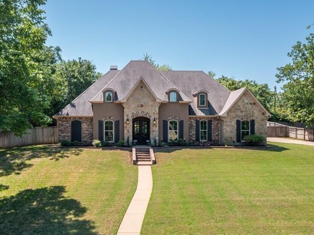 441 Oak Grove Way Property Photo