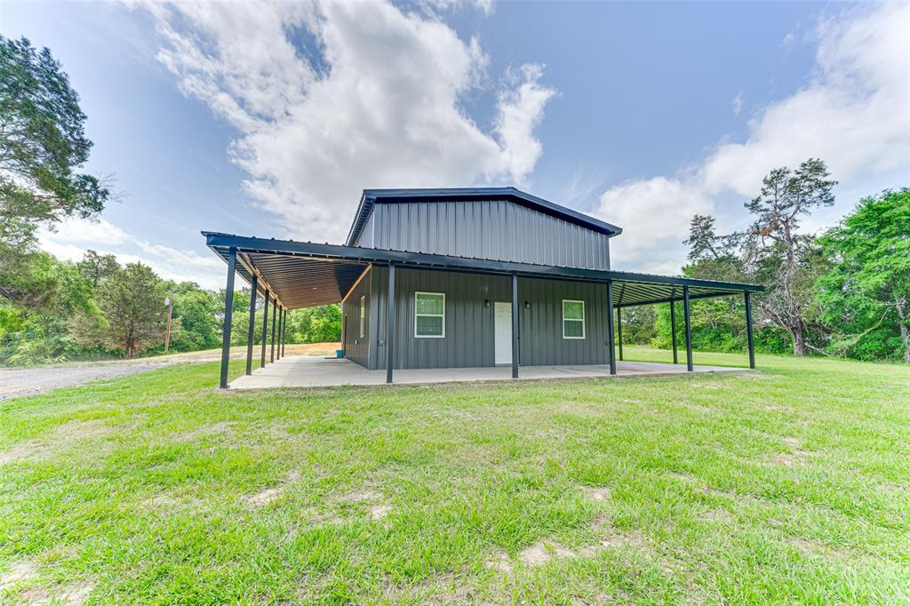 11530 County Road 3516 Property Photo