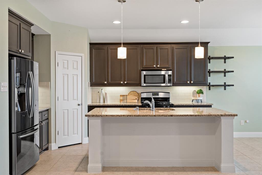 1209 Roadrunner Drive Property Photo 17