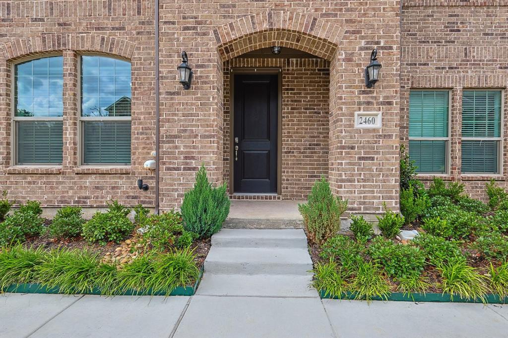 2460 Merriweather Lane Property Photo 2