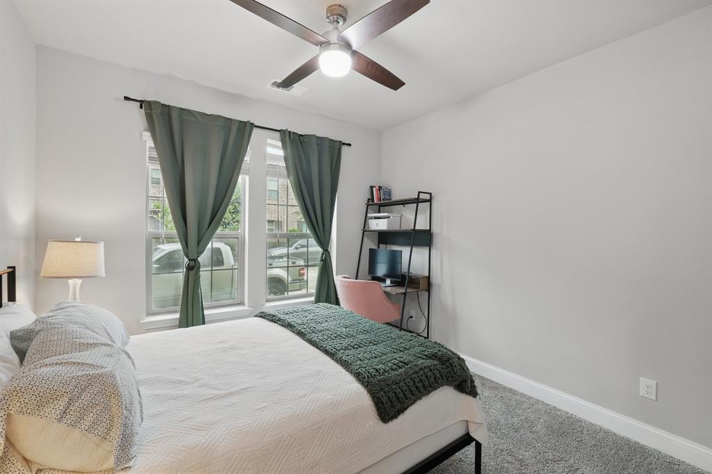 2460 Merriweather Lane Property Photo 8