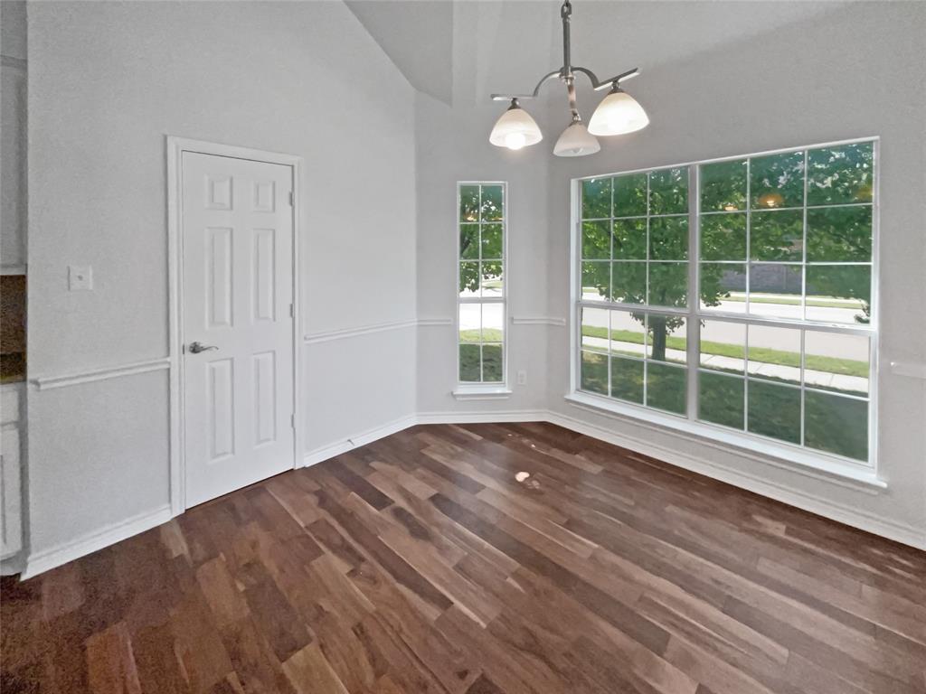 2625 Old Stables Drive Property Photo 17