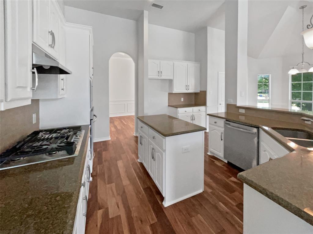 2625 Old Stables Drive Property Photo 19