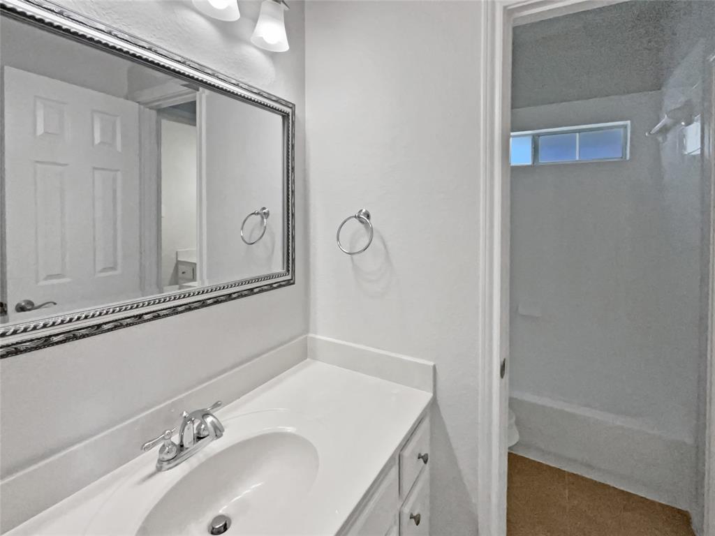 2625 Old Stables Drive Property Photo 25