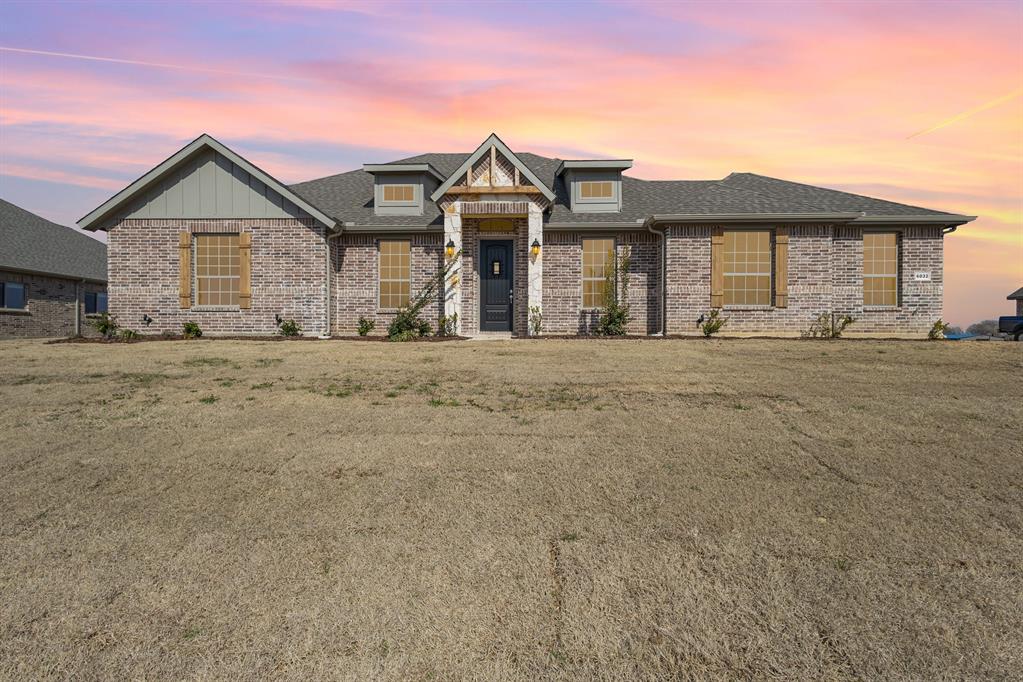 6032 Mango Property Photo